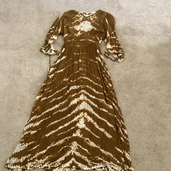 Chic Long Sleeve Tie-Dye Dress small - Picture 5 of 6